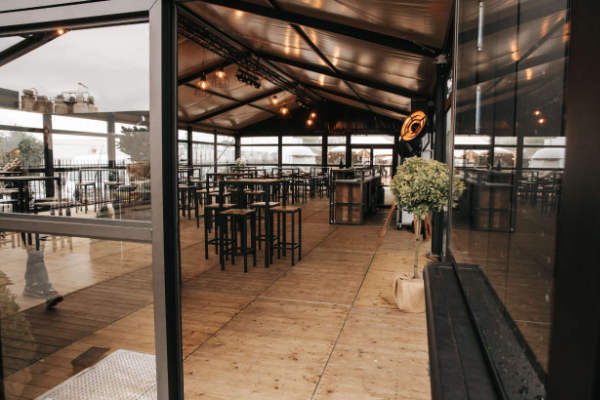 luxe aluhal huren voor feest of bedrijfsevent